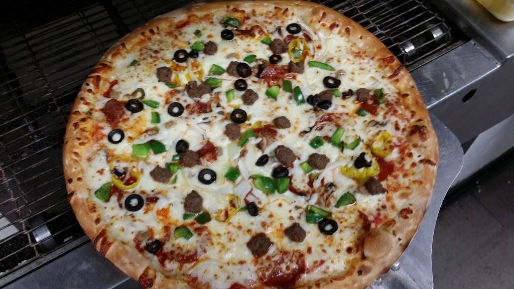 Largo Pizza | restaurant | 51 Kettering Dr, Kettering, MD 20774, USA | 3013336400 OR +1 301-333-6400