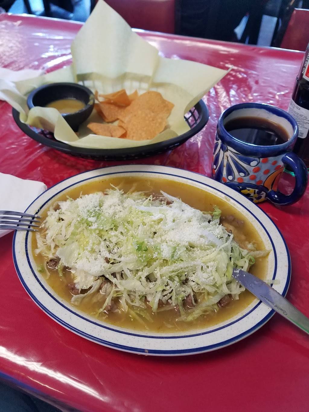 Restaurant Huauchinangos Mexican Food | restaurant | 1620 W University Dr #5, Mesa, AZ 85201, USA | 4808352054 OR +1 480-835-2054