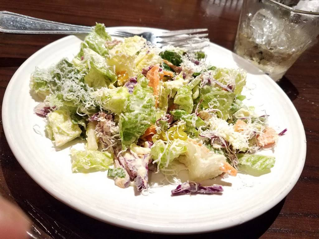 Carrabbas Italian Grill | restaurant | 3200 W Gate City Blvd, Greensboro, NC 27403, USA | 3363236069 OR +1 336-323-6069