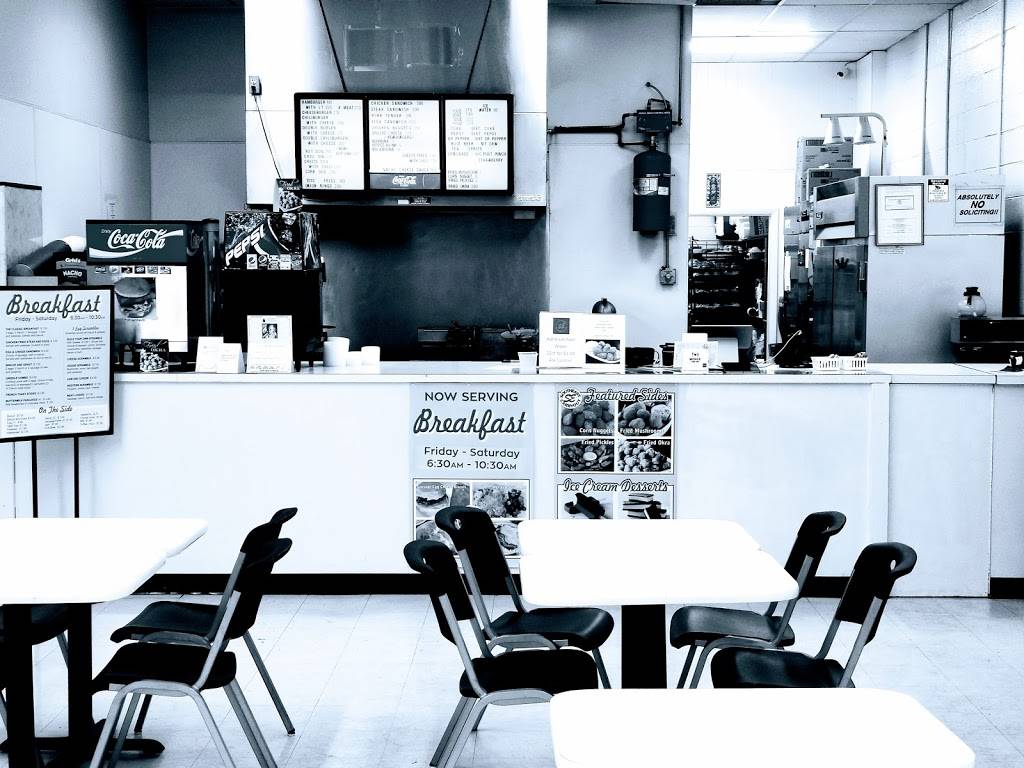 Southeast Carry Out | meal takeaway | 1520 Oliver, Wichita, KS 67218, USA | 3166826002 OR +1 316-682-6002