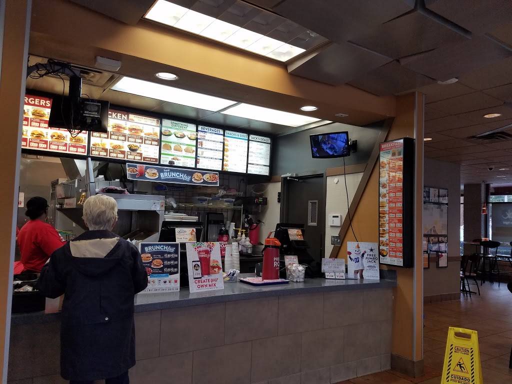 Jack in the Box | restaurant | 3811 Live Oak St, Dallas, TX 75204, USA | 2148262470 OR +1 214-826-2470