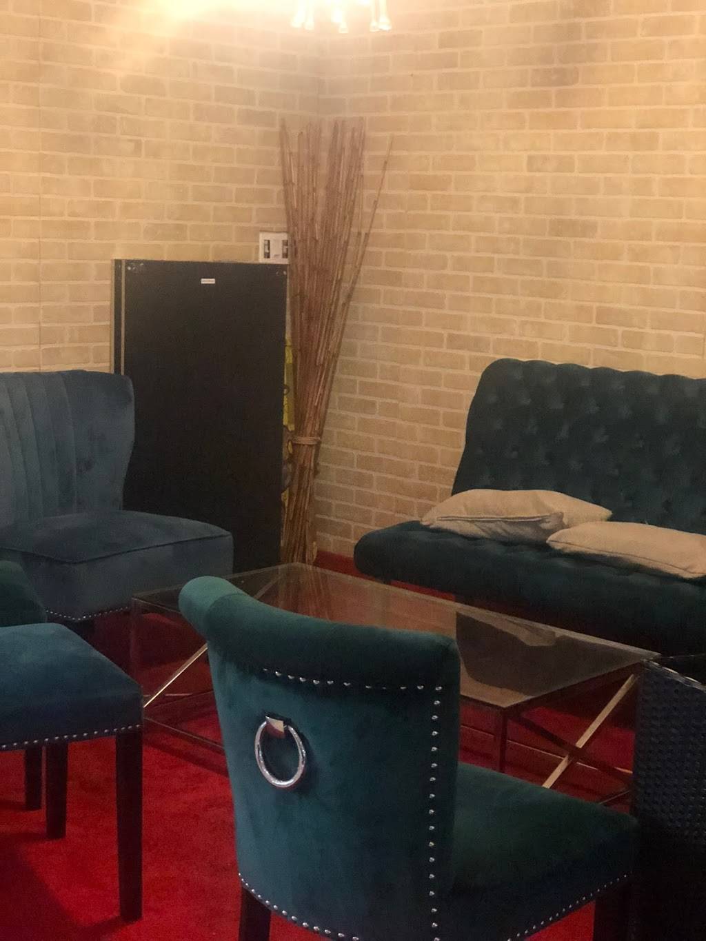 Restaurant Bébé Goût | restaurant | 6524 Rue Beaubien E, Montréal, QC H1M 1A9, Canada | 4388872514 OR +1 438-887-2514