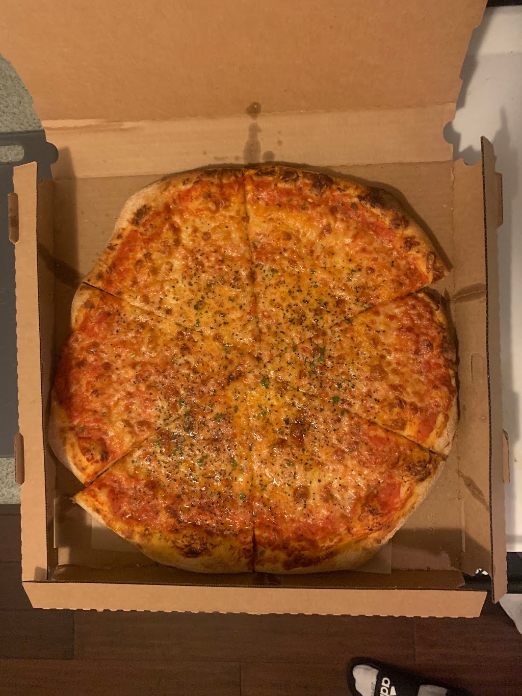 Bobs Pizza | restaurant | 1512 N LaSalle Dr, Chicago, IL 60610, USA | 3128698006 OR +1 312-869-8006