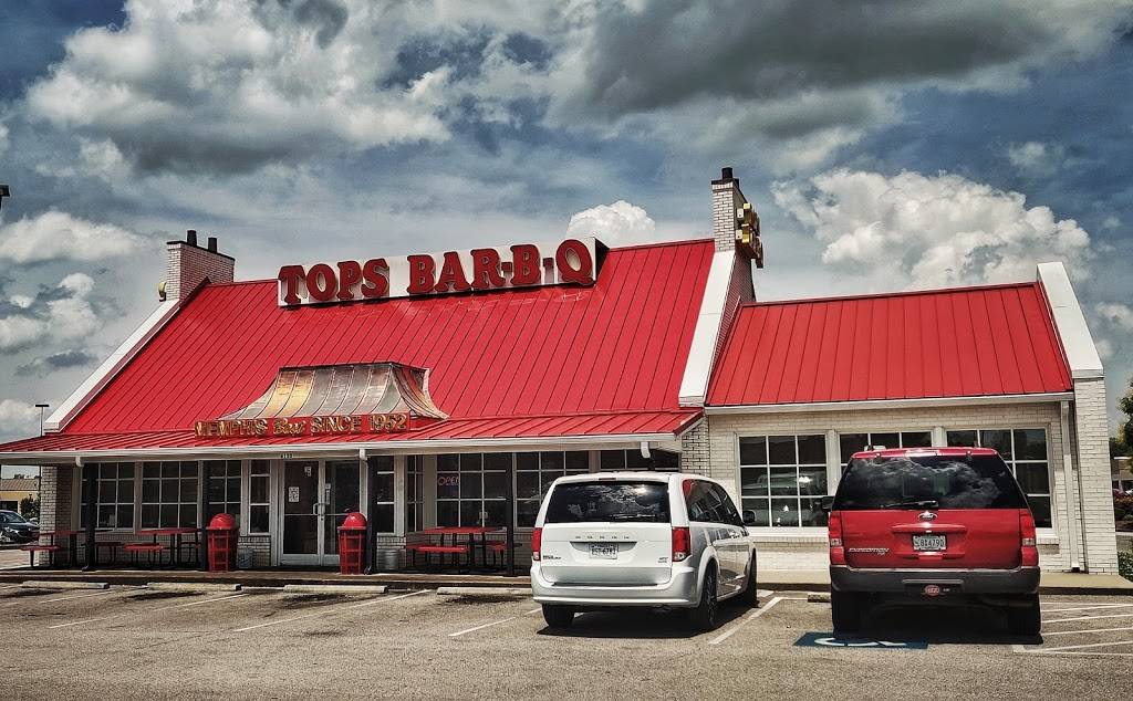 Tops Bar-B-Q | restaurant | 6130 Macon Rd, Memphis, TN 38134, USA | 9013710580 OR +1 901-371-0580