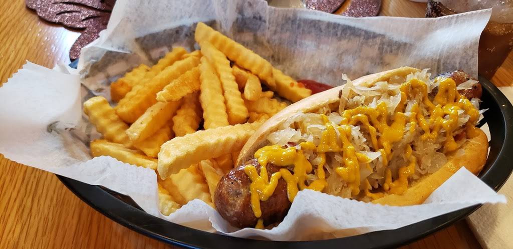 Brat Haus | restaurant | 2810 N Dixie Fwy, New Smyrna Beach, FL 32168, USA | 3869574233 OR +1 386-957-4233