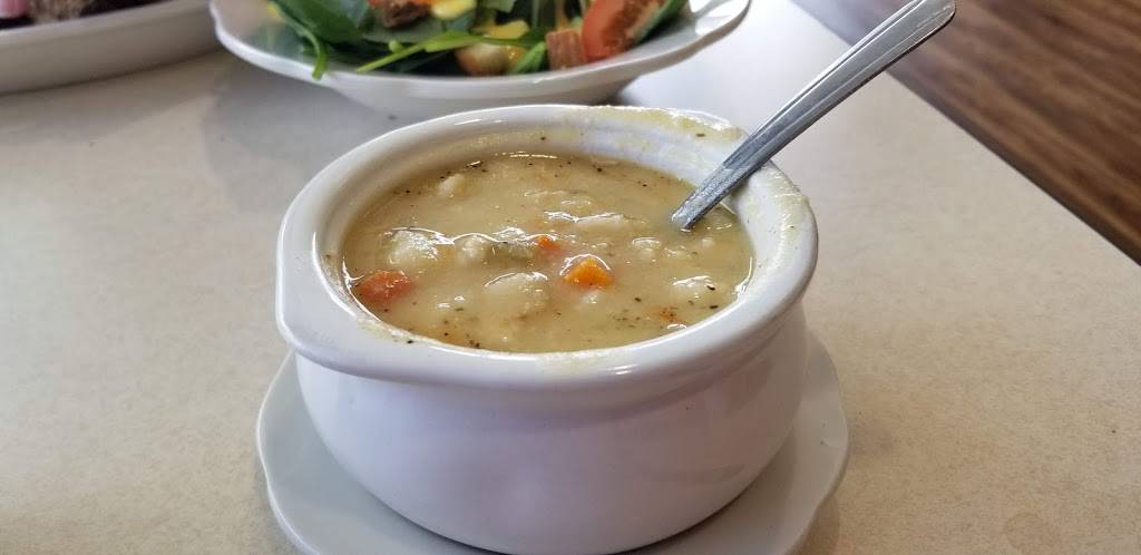 The Pub | restaurant | 51 Bunker Blvd, Palmyra, VA 22963, USA | 4345910106 OR +1 434-591-0106