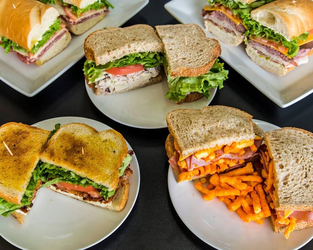 Gillys Craft Beer & Fine Wine | restaurant | 2009 Chapman Ave, Rockville, MD 20852, USA | 3017705515 OR +1 301-770-5515