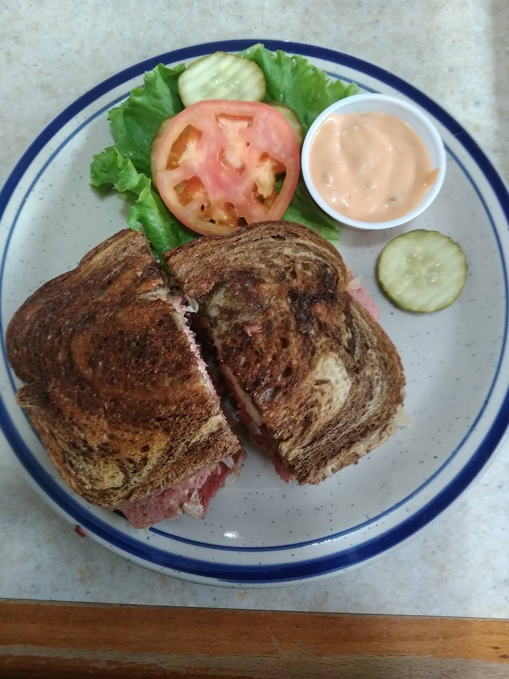 Blue Willow Cafe | cafe | 1111 N 4th Ave, Wausau, WI 54401, USA | 7156754543 OR +1 715-675-4543