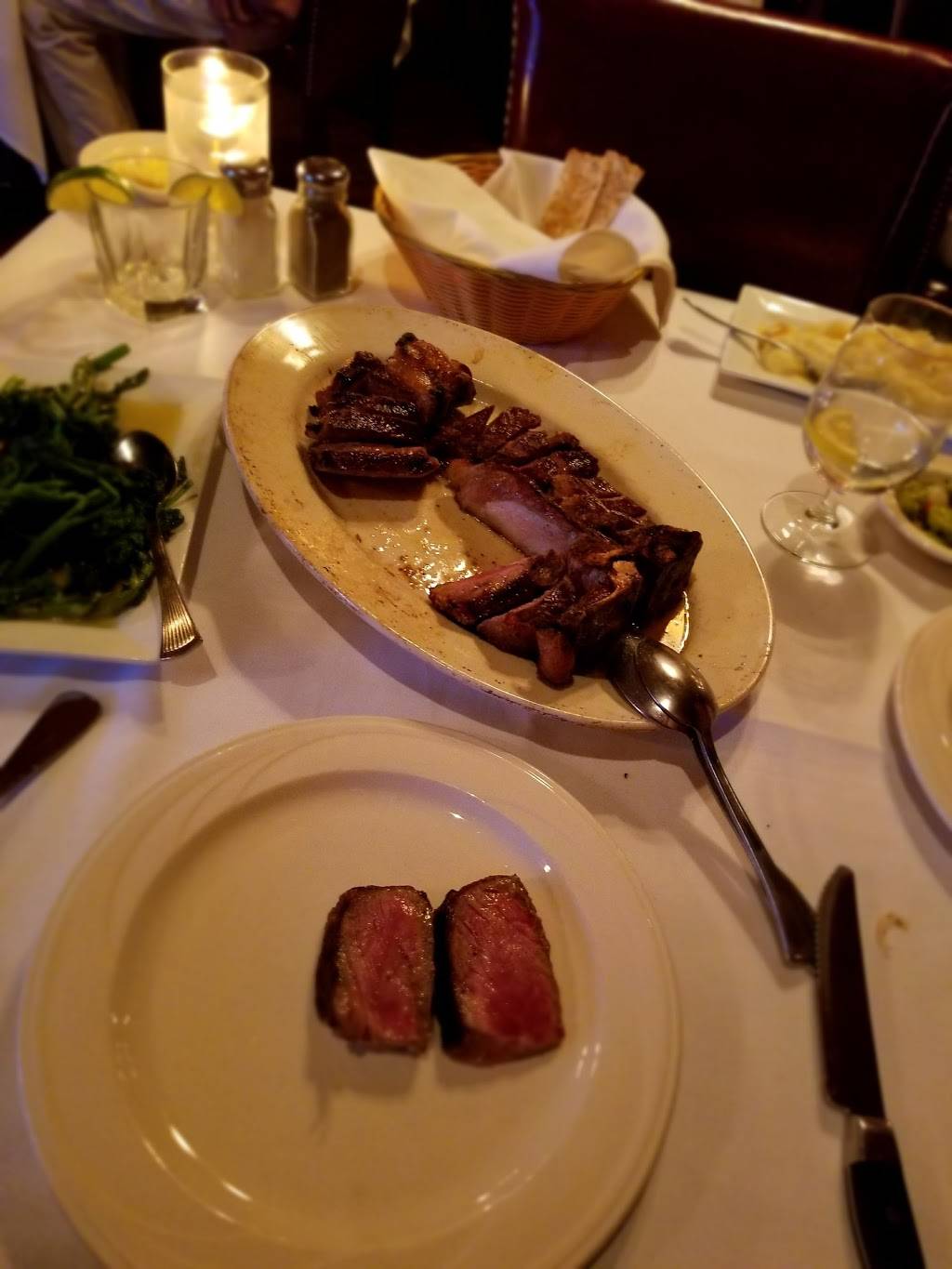 BlackStones Steakhouse | restaurant | 181 Main St, Norwalk, CT 06851, USA | 2038409020 OR +1 203-840-9020