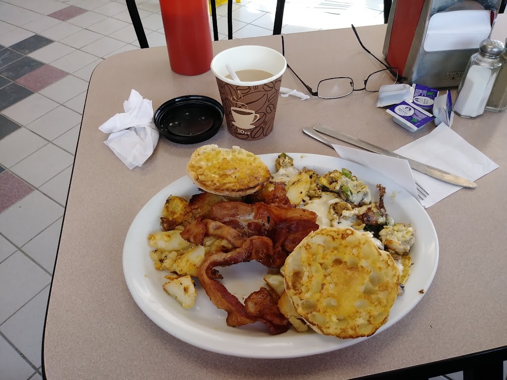 Doe E Duck Donuts | restaurant | 199 Belmont St, Brockton, MA 02301, USA | 5085839571 OR +1 508-583-9571