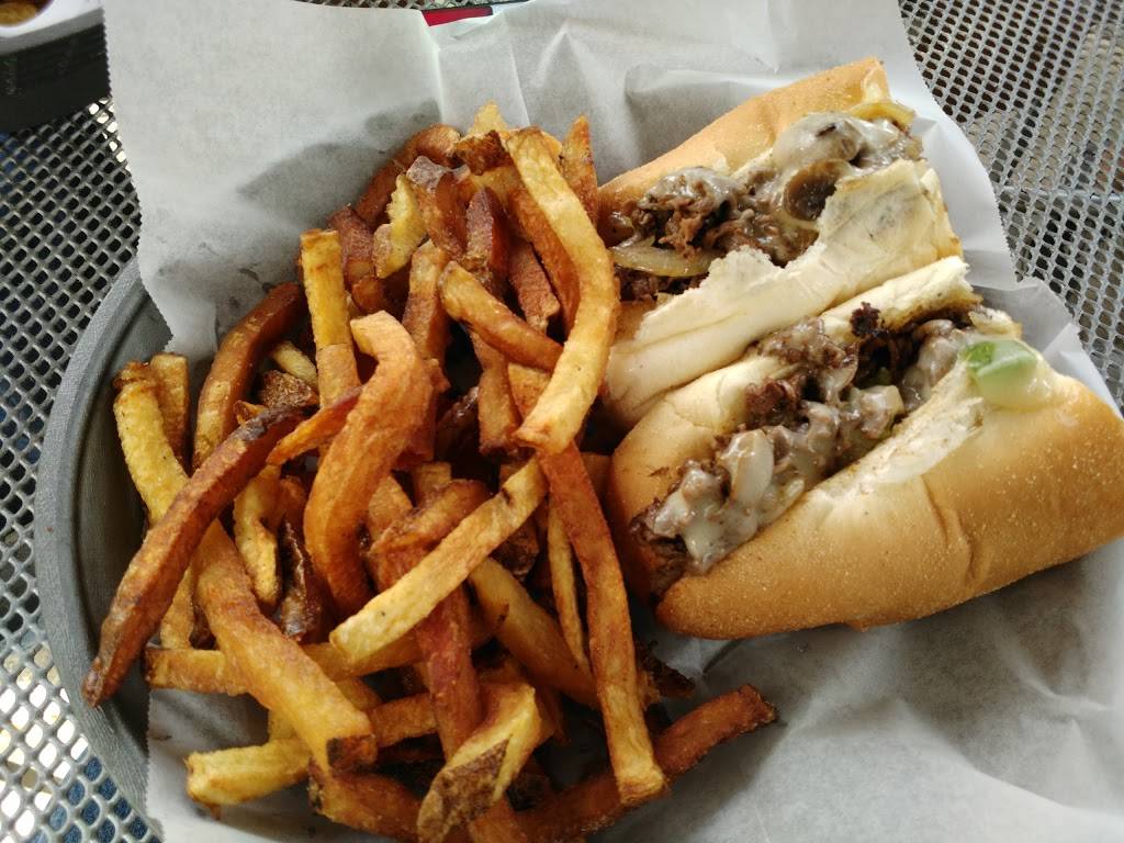 The Burg Bar & Grill | restaurant | 1752 Central Ave, St. Petersburg, FL 33712, USA | 7278942874 OR +1 727-894-2874