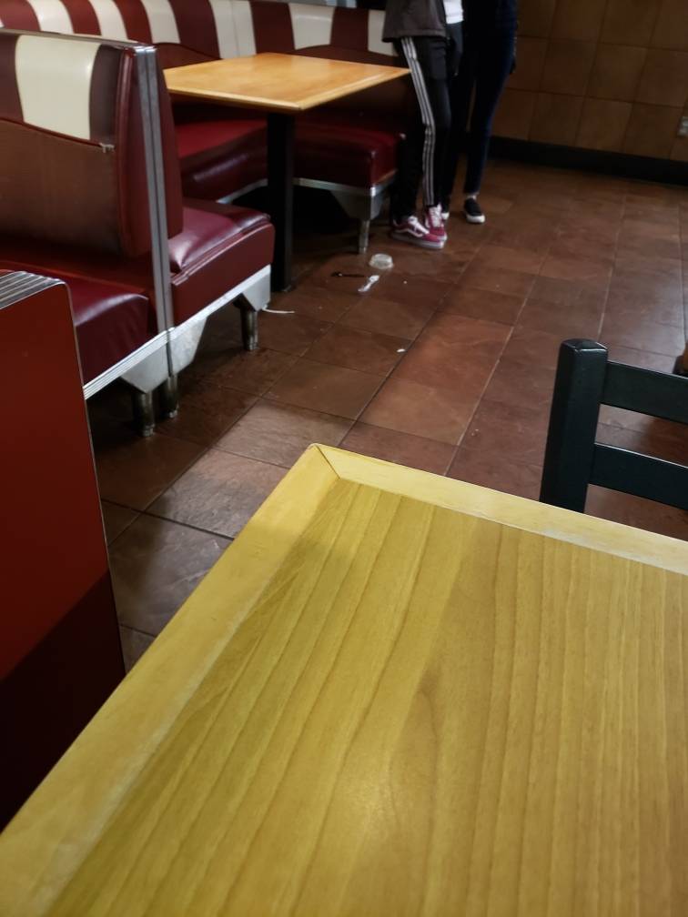 Long John Silvers | restaurant | 700 W Abram St, Arlington, TX 76013, USA | 8172743443 OR +1 817-274-3443