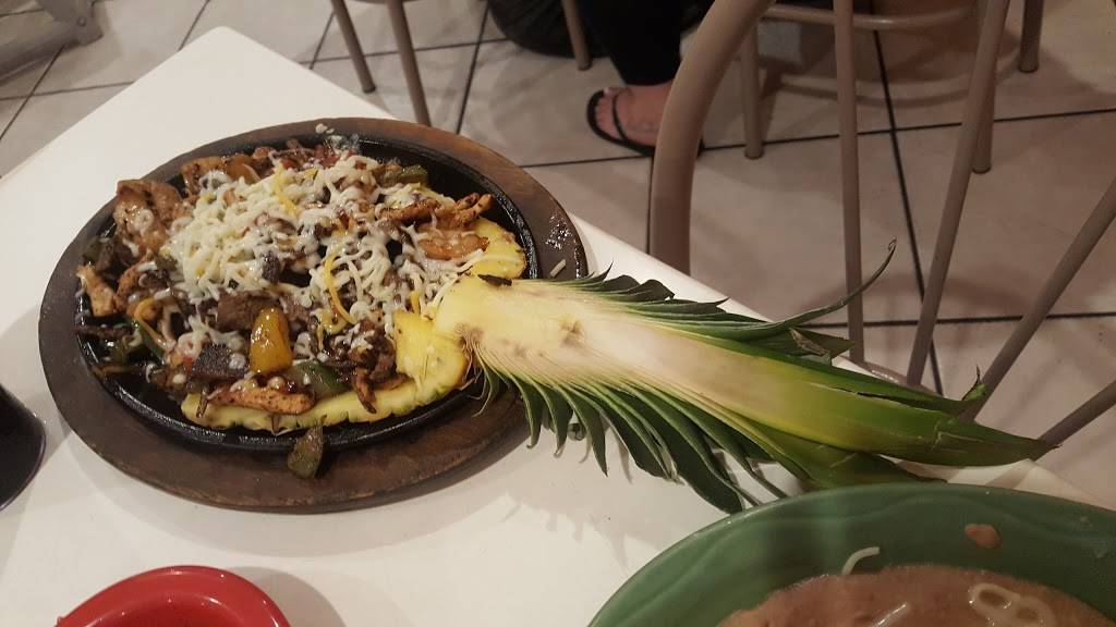 Fiesta Mexicana Mexican Restaurant | restaurant | 127 N Main St, El Dorado, KS 67042, USA | 3163201700 OR +1 316-320-1700