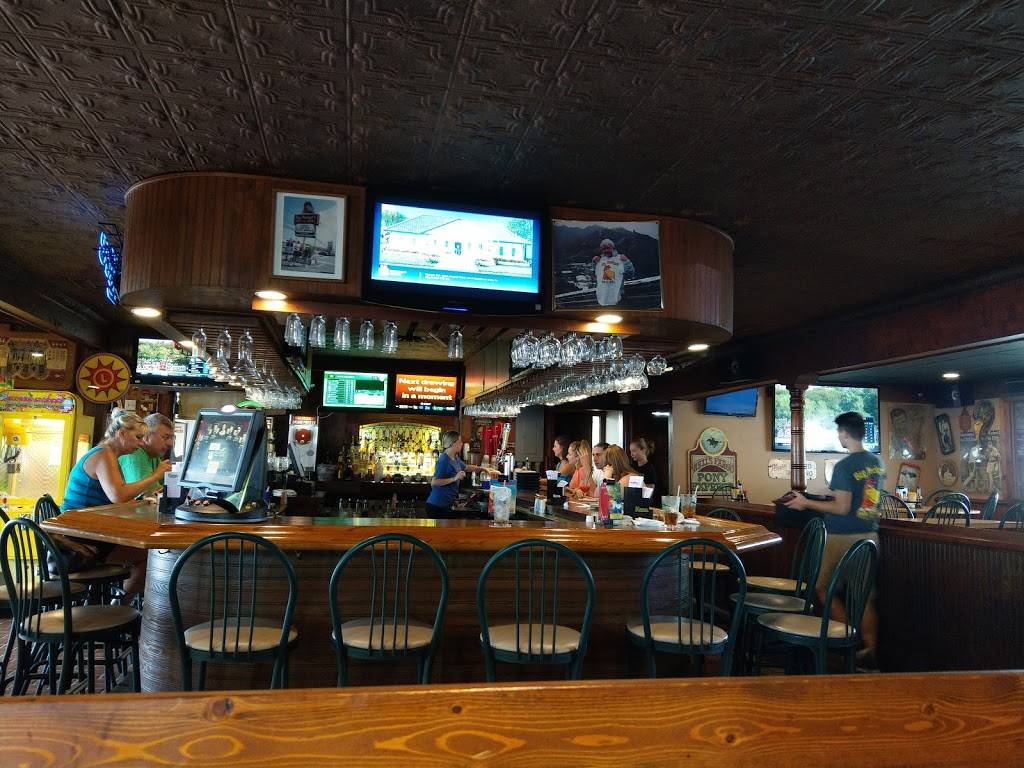 Big Peckers Bar & Grill | restaurant | 2933, 7301 Coastal Hwy, Ocean City, MD 21842, USA | 4107230690 OR +1 410-723-0690