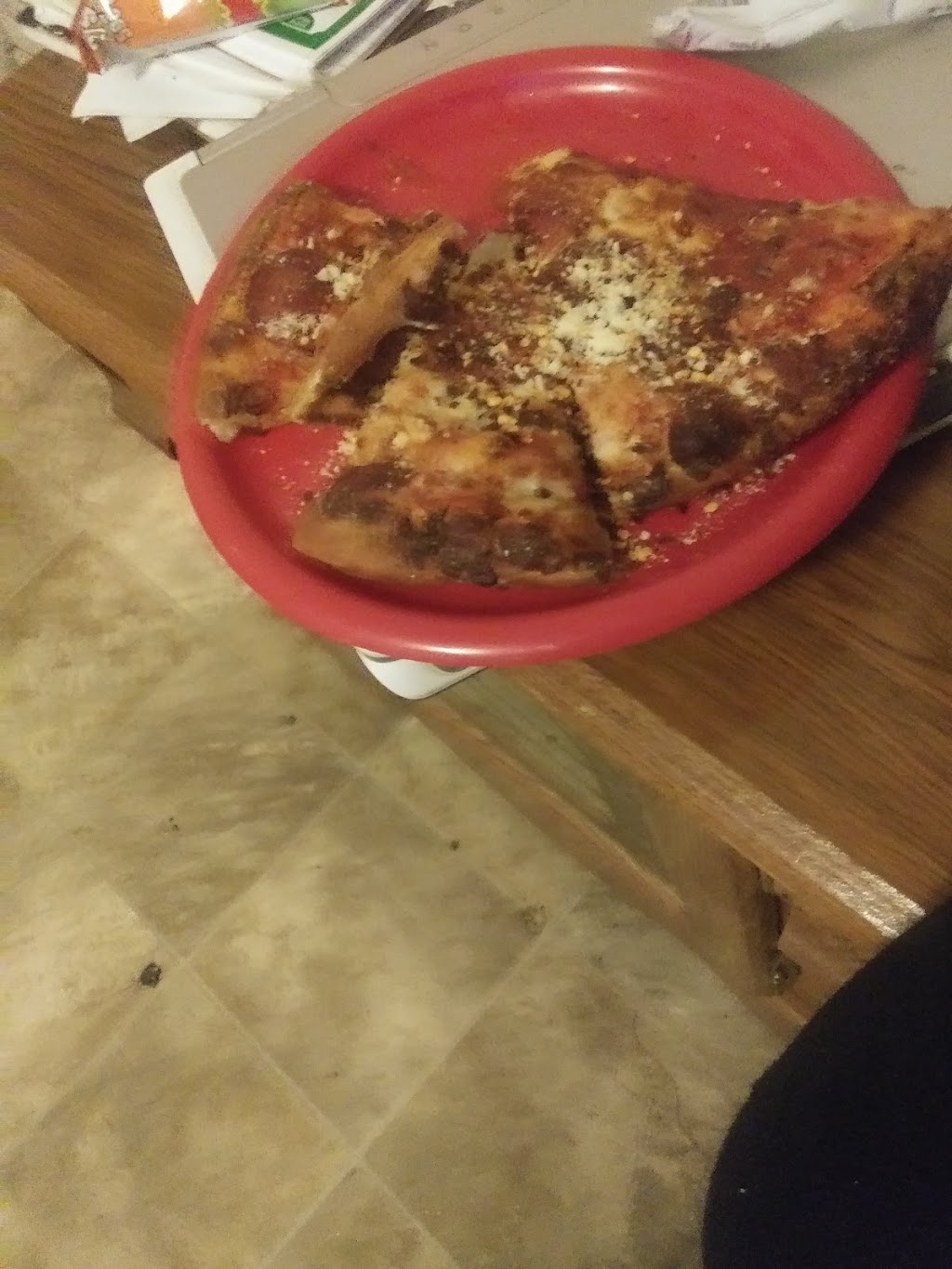 Dominos Pizza | meal takeaway | 425C N Davis Ave, Cleveland, MS 38732, USA | 6628433663 OR +1 662-843-3663