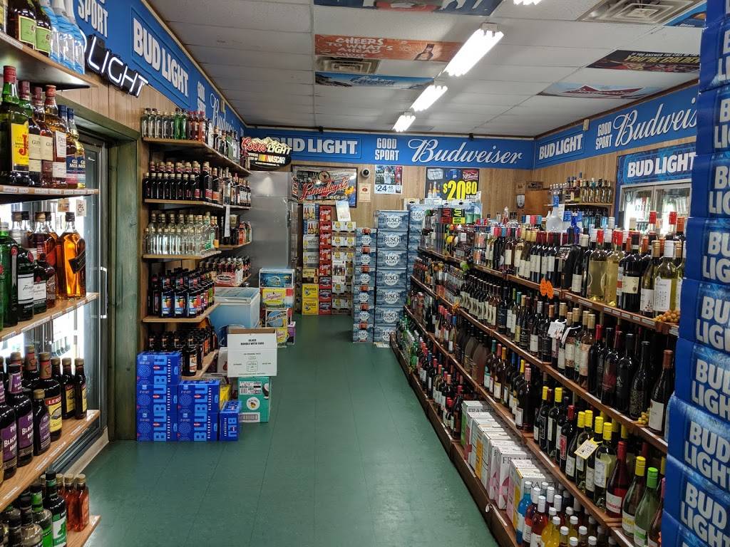 Good Sport Bar and Grill | restaurant | 149 E 6th St, St Charles, MN 55972, USA | 5079326963 OR +1 507-932-6963