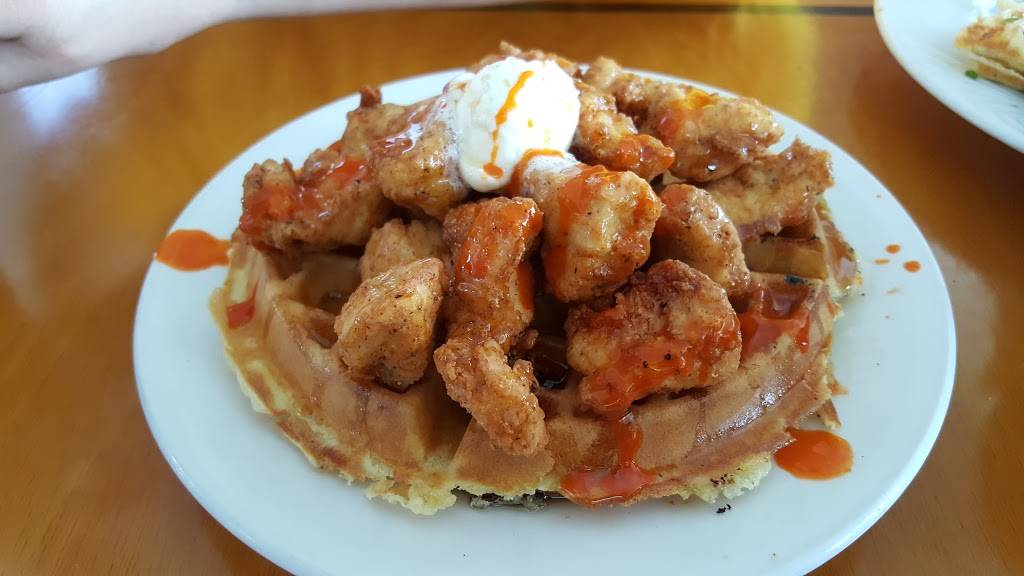 Sun On the Beach | restaurant | 1390 Florida A1A, Satellite Beach, FL 32937, USA | 3217779483 OR +1 321-777-9483