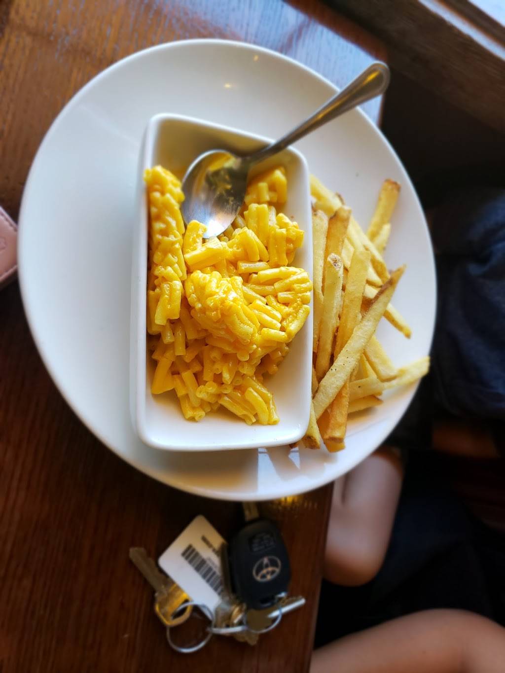 Applebees Grill + Bar | restaurant | 2515 W Florida Ave, Hemet, CA 92545, USA | 9517912506 OR +1 951-791-2506