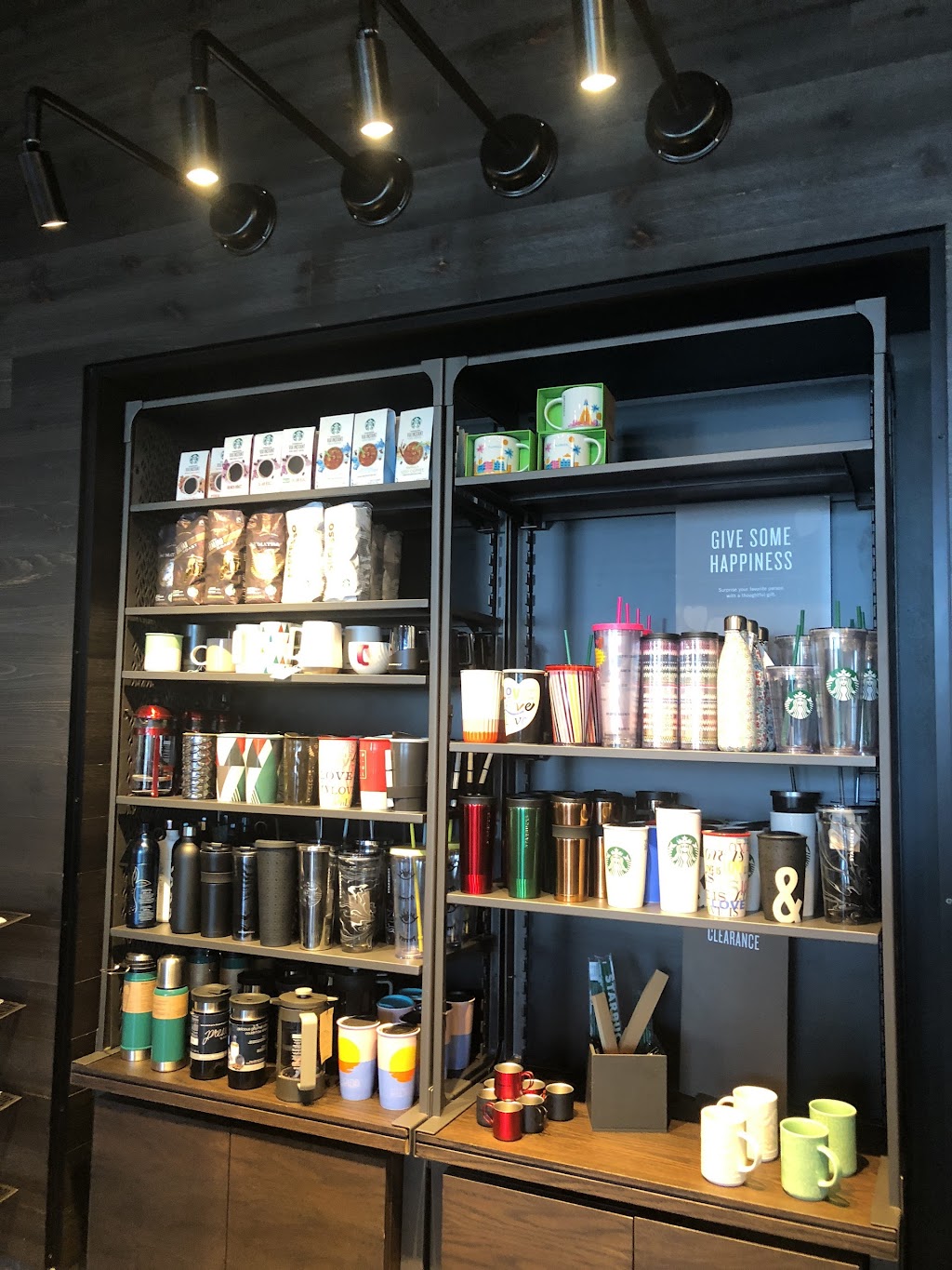 Starbucks | cafe | 7230 NW 36th St, Miami, FL 33166, USA | 7869141070 OR +1 786-914-1070