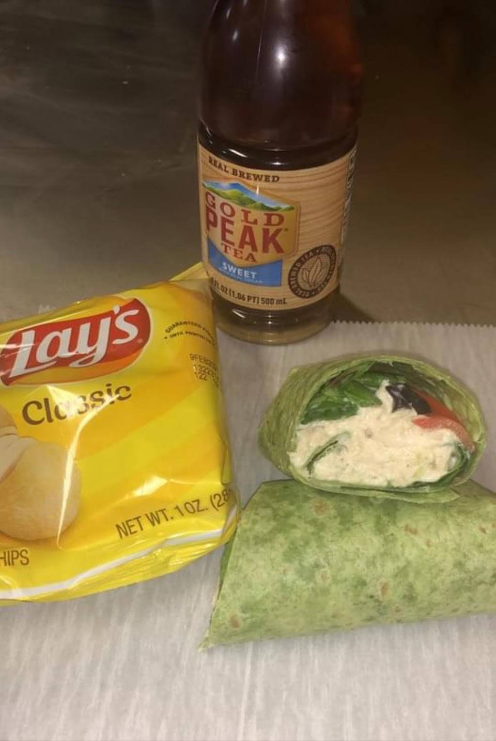 Smoke-N-Hoagies | restaurant | 3709 Beachview Dr, Ocean Springs, MS 39564, United States | 2283345171 OR +1 228-334-5171