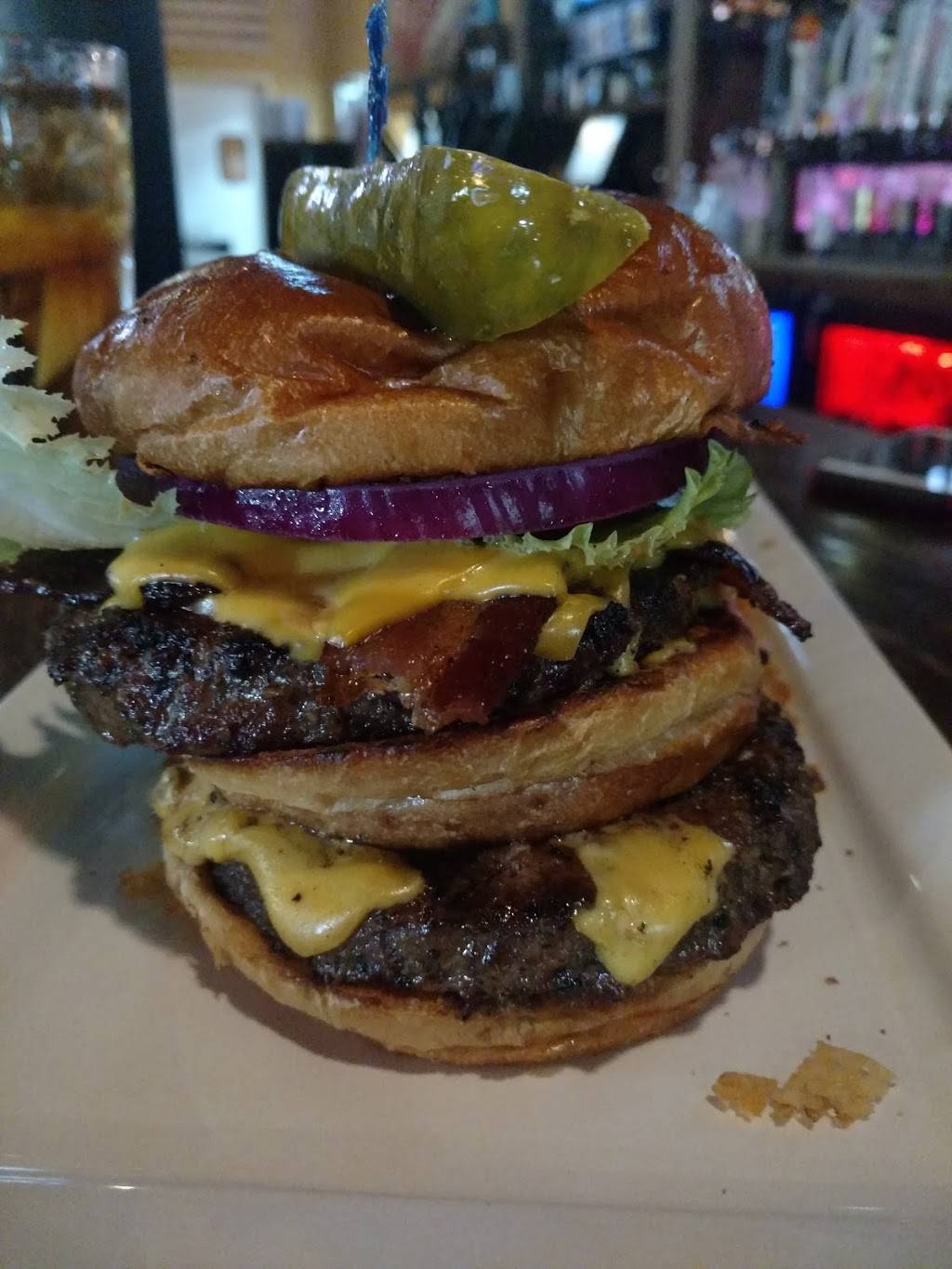 Comeback Inn | restaurant | 1451 S Milford Rd, Highland, MI 48357, USA | 2488875900 OR +1 248-887-5900