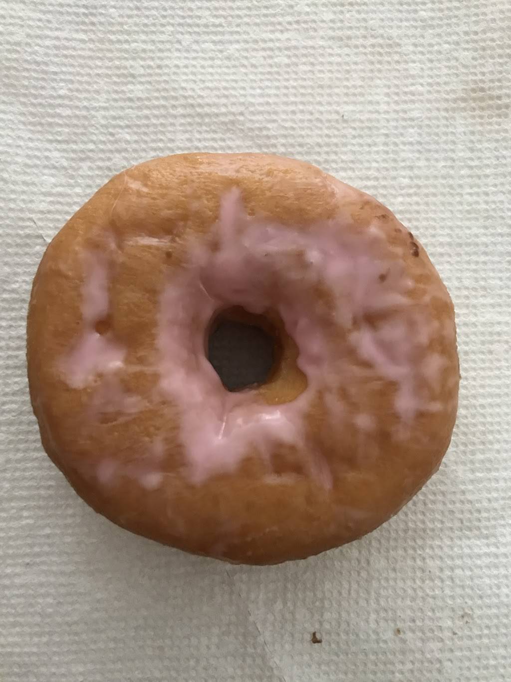 Dunkin | bakery | 15679 OH-170, East Liverpool, OH 43920, USA | 3303832867 OR +1 330-383-2867