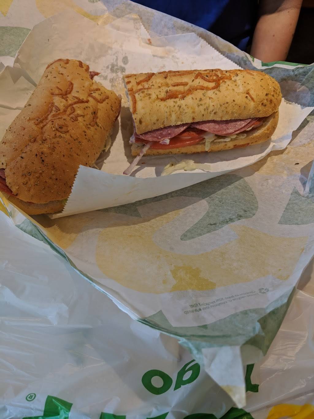 Subway | restaurant | 34 W 9 Mile Rd, Hazel Park, MI 48030, USA | 2483985156 OR +1 248-398-5156