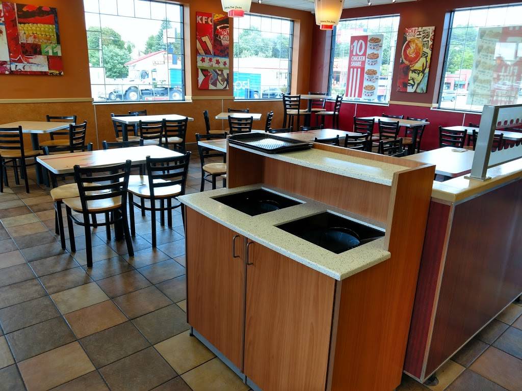 KFC | restaurant | 1209 Lincoln Way E, Massillon, OH 44646, USA | 3308334146 OR +1 330-833-4146