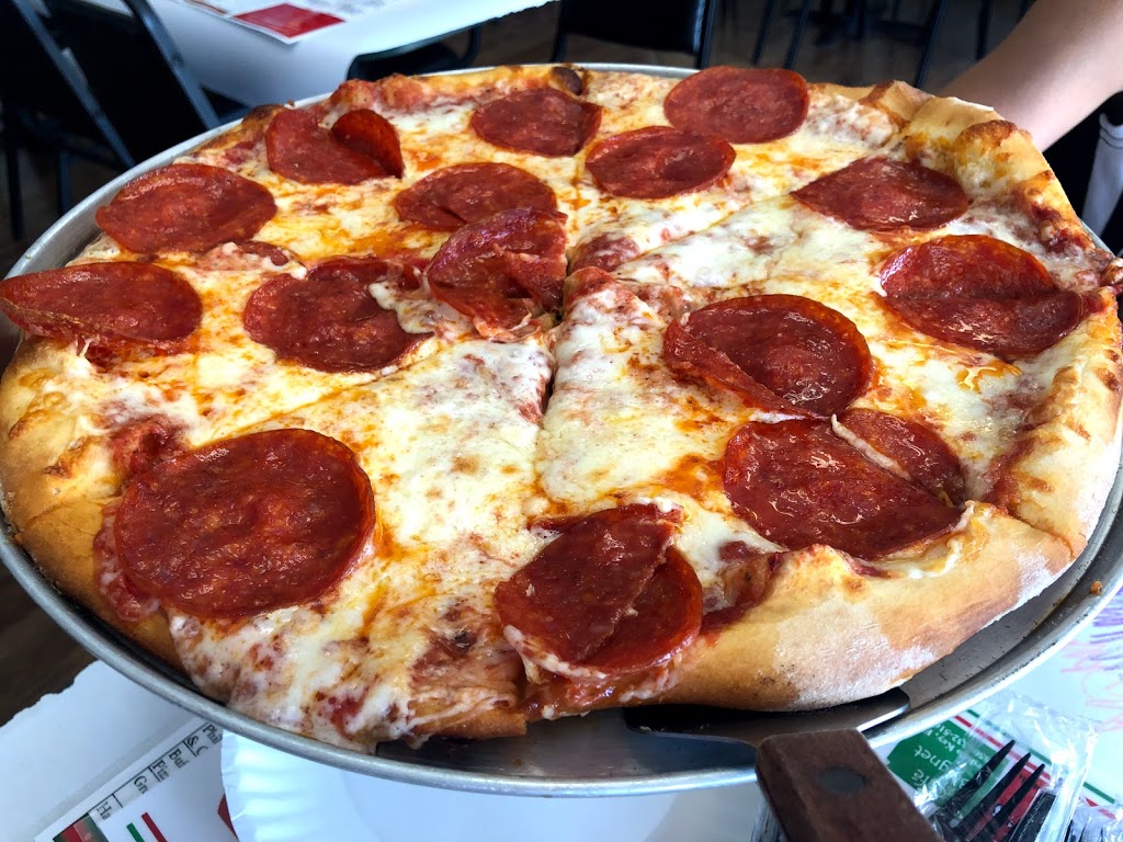 Mama Lotties Pizza | restaurant | 25405 Perdido Beach Blvd, Orange Beach, AL 36561, USA | 2519812911 OR +1 251-981-2911