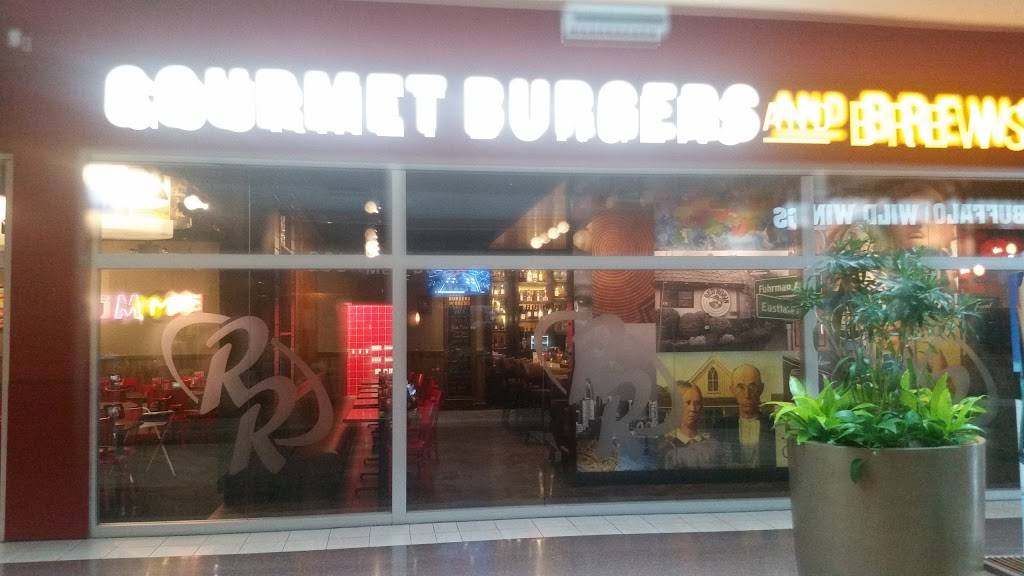 Red Robin Gourmet Burgers and Brews | restaurant | 103 Chicago Ridge Mall, Chicago Ridge, IL 60415, USA | 7084598468 OR +1 708-459-8468