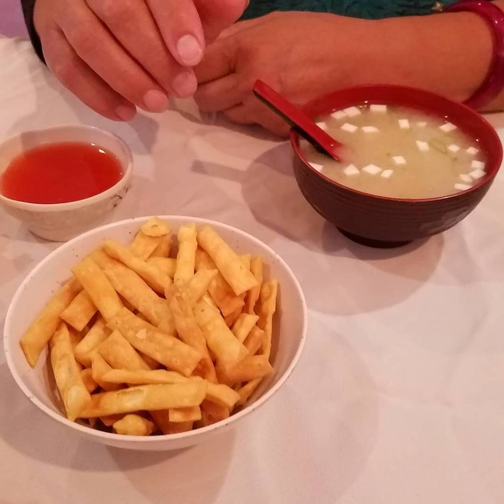 East Harbor | restaurant | 1560 Central Park Ave, Yonkers, NY 10710, USA | 9149610100 OR +1 914-961-0100