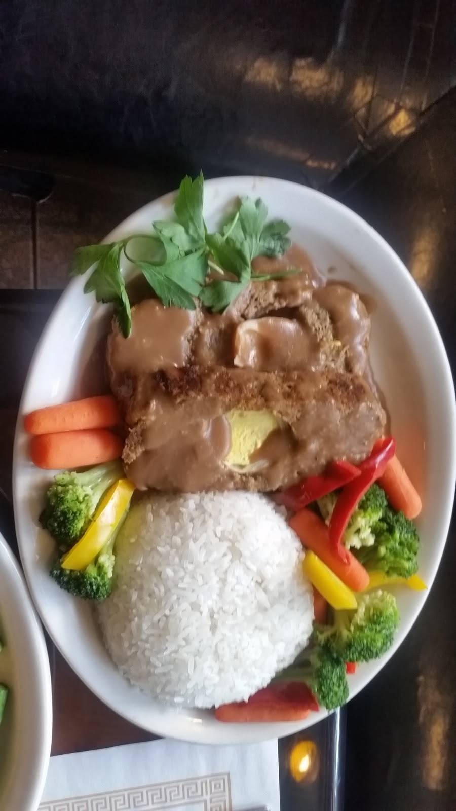 Keur Sokhna | restaurant | 2249 Adam Clayton Powell Jr Blvd, New York, NY 10027, USA | 2123685005 OR +1 212-368-5005