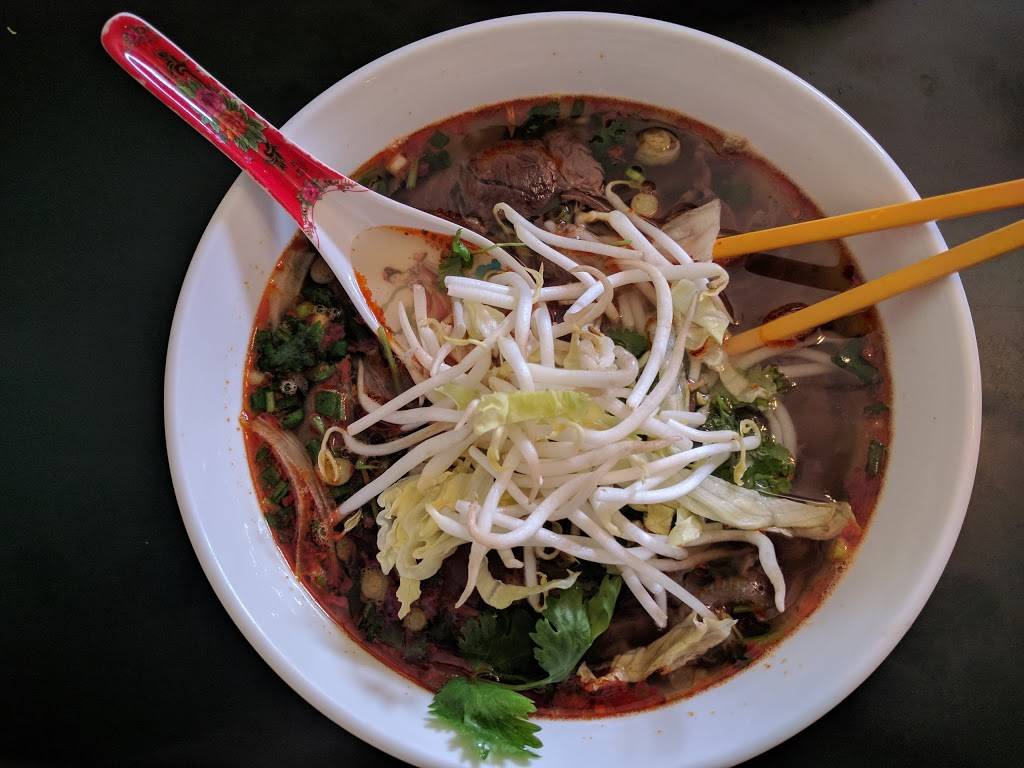 Vietnamese Asian Restaurant | restaurant | 7212 Jones St, Omaha, NE 68114, USA | 4023979125 OR +1 402-397-9125