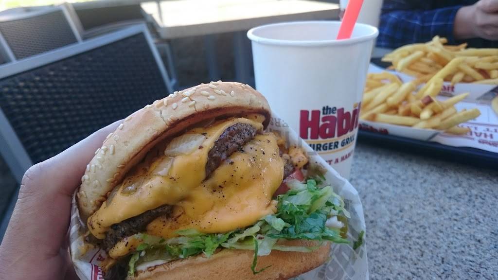 The Habit Burger Grill | meal takeaway | 933 Pleasant Grove Blvd, Roseville, CA 95678, USA | 9167915292 OR +1 916-791-5292