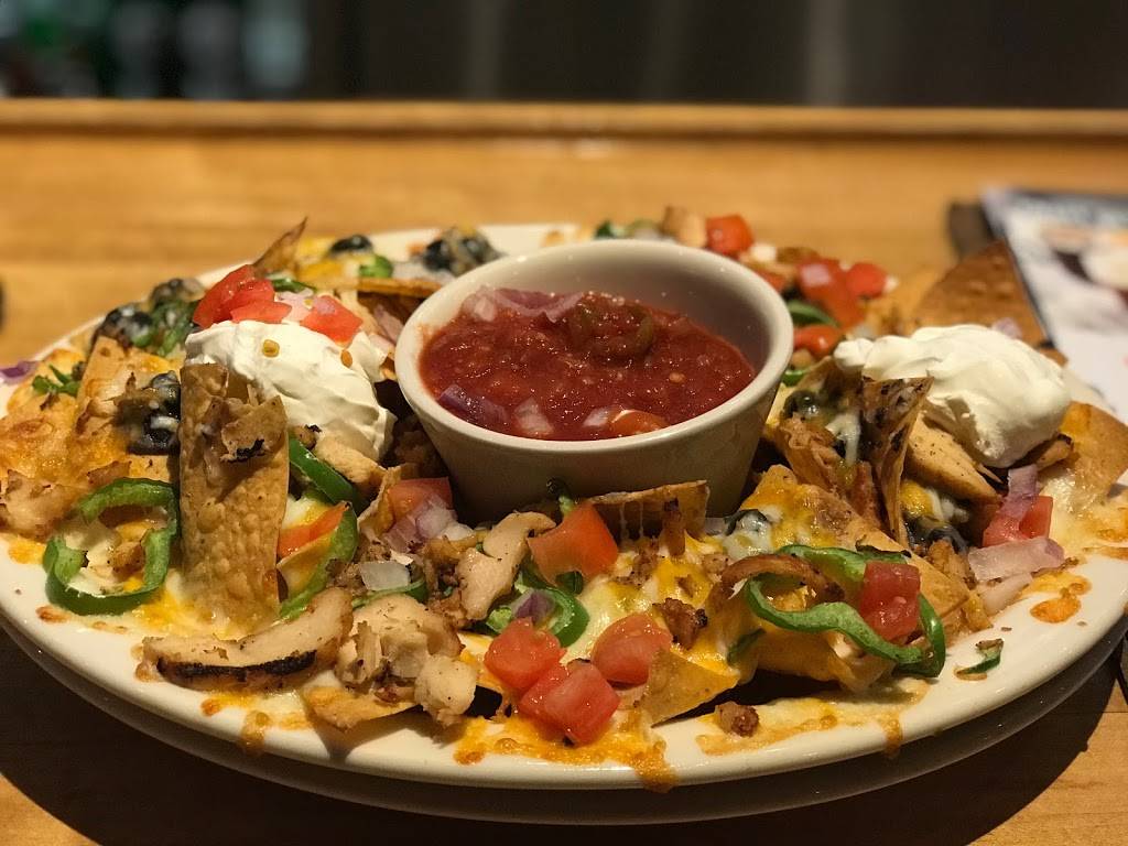 Old Chicago | restaurant | 12300 Singletree Ln Suite 100, Eden Prairie, MN 55344, USA | 9529461400 OR +1 952-946-1400