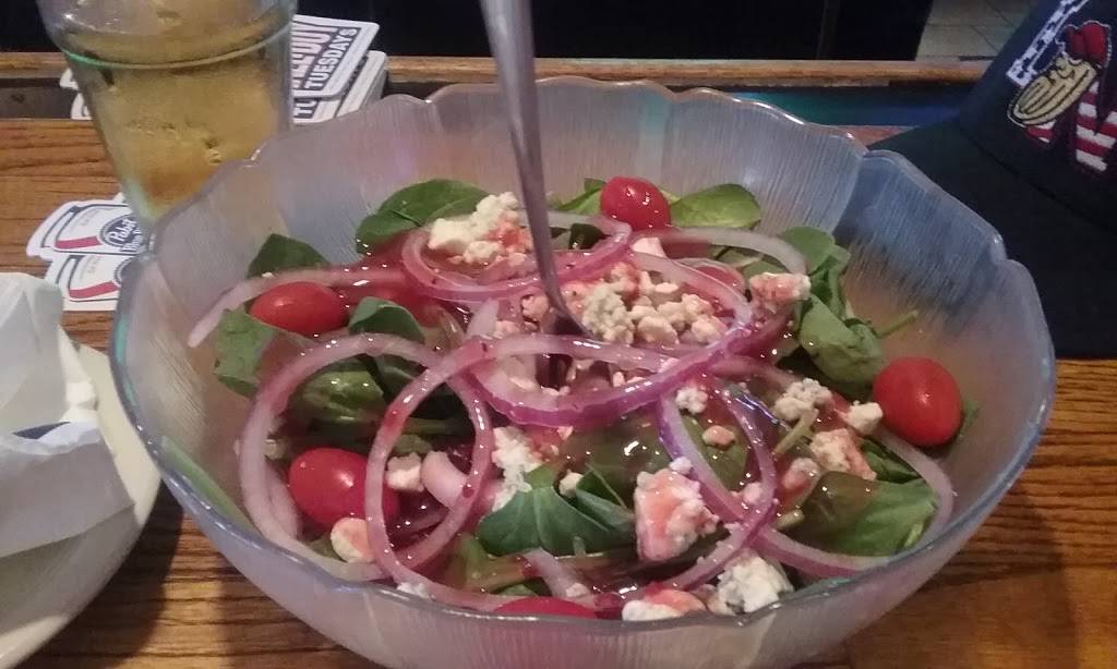 Bottoms Up Bar & Grill | restaurant | 1696 Thornton Lansing Rd, Lansing, IL 60438, USA | 7084183877 OR +1 708-418-3877