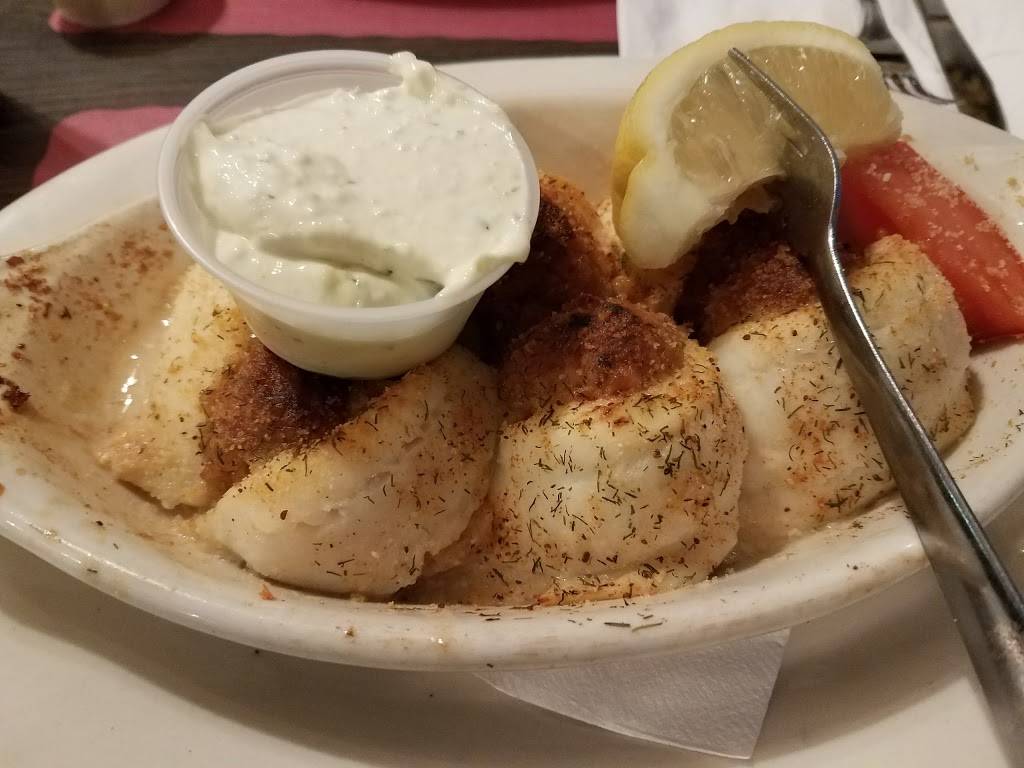 Turks Seafood Restaurant | meal takeaway | 425 Captain Thomas Blvd, West Haven, CT 06516, USA | 2039334552 OR +1 203-933-4552