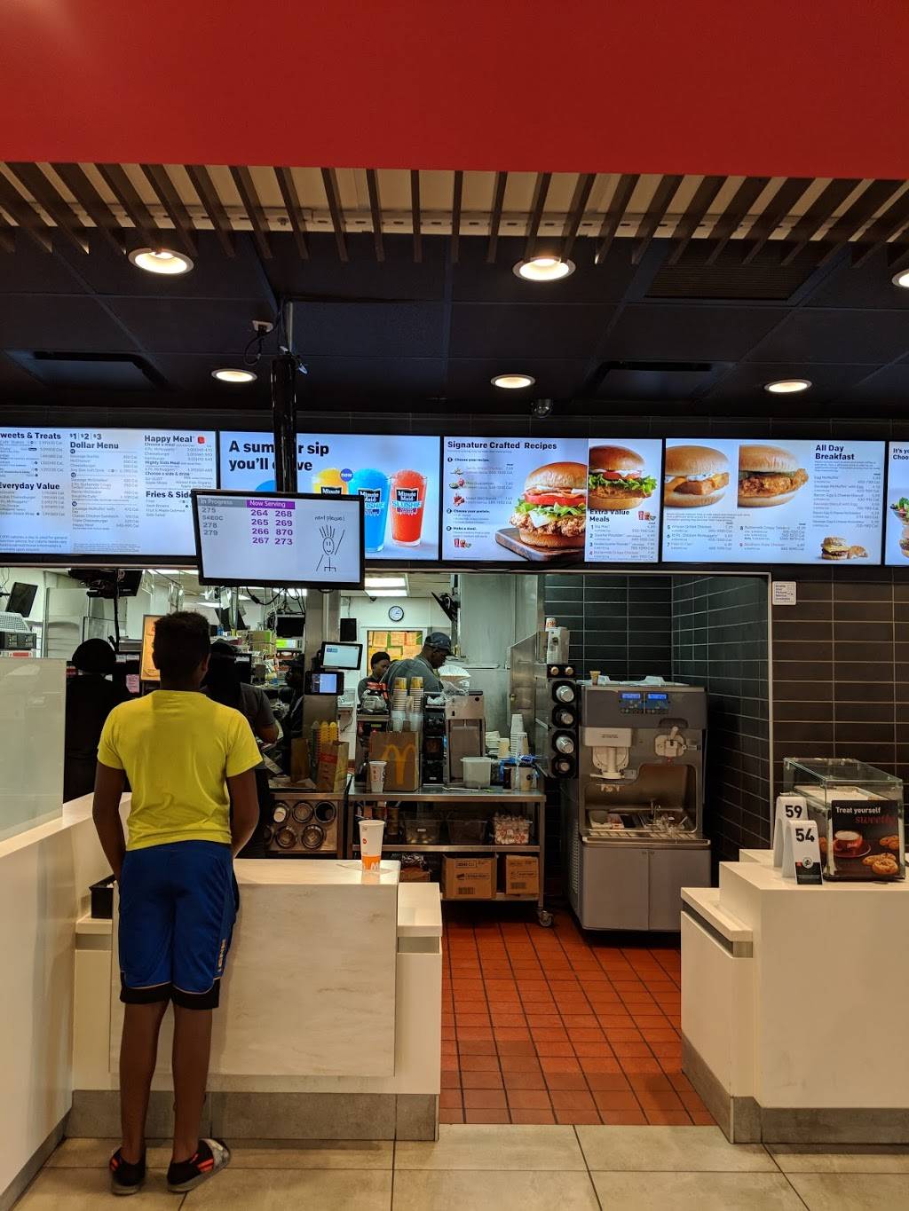 McDonalds | cafe | 3670 Cascade Rd, Atlanta, GA 30311, USA | 4046997481 OR +1 404-699-7481