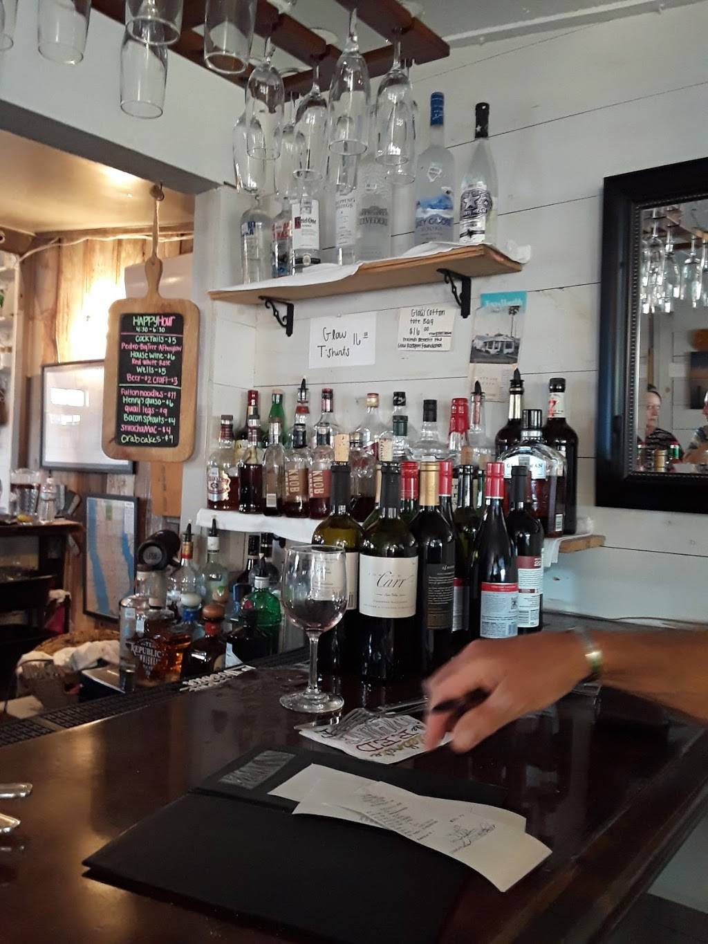 GLOW | restaurant | 1815 Broadway St, Rockport, TX 78382, USA | 3617272644 OR +1 361-727-2644