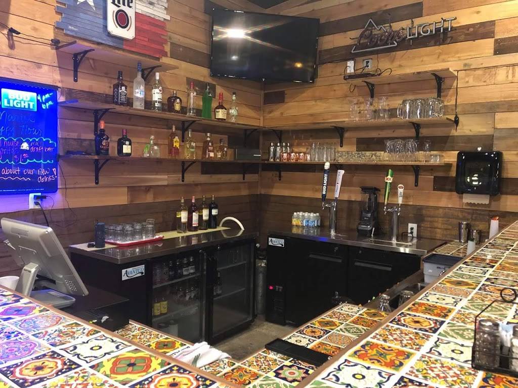 Marios Mexican Grill | restaurant | 1717 W Palestine Ave, Palestine, TX 75803, USA | 9037290309 OR +1 903-729-0309