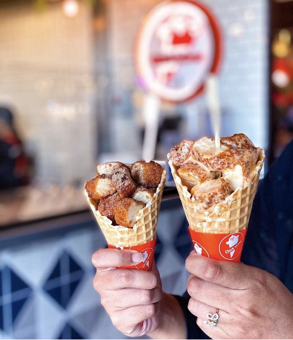 ChicknCone Hamilton | restaurant | 134 Riverfront Plaza, Hamilton, OH 45011, USA | 5138893075 OR +1 513-889-3075