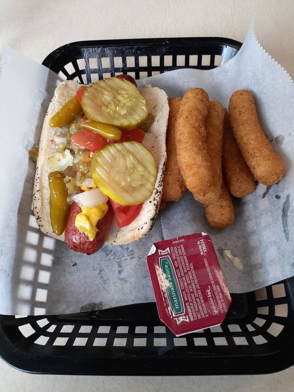 Urban Grill Chicago | restaurant | 1132 W Wilson Ave, Chicago, IL 60640, USA | 7737547137 OR +1 773-754-7137