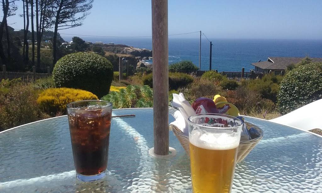 Ocean cove bar and grill | restaurant | 23255 Coast Hwy, Jenner, CA 95450, USA | 7078473158 OR +1 707-847-3158