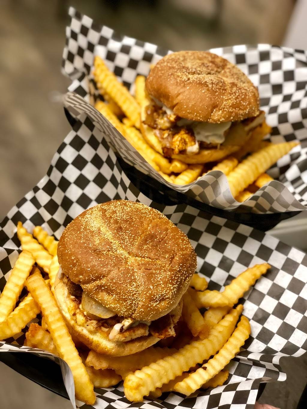 Subs & Clubs | restaurant | 3541, 1010 Woods Crossing Rd # G, Greenville, SC 29607, USA | 8644589901 OR +1 864-458-9901