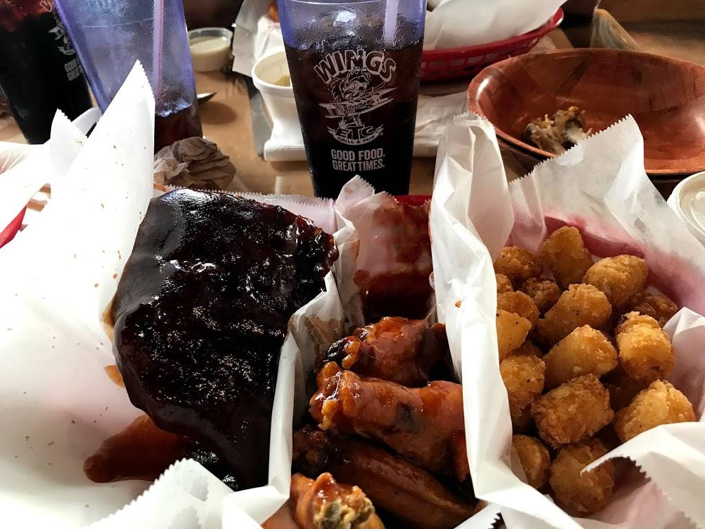 Wings Etc. | restaurant | 581 Bob Blair Rd, Minooka, IL 60447, USA | 2608883696 OR +1 260-888-3696