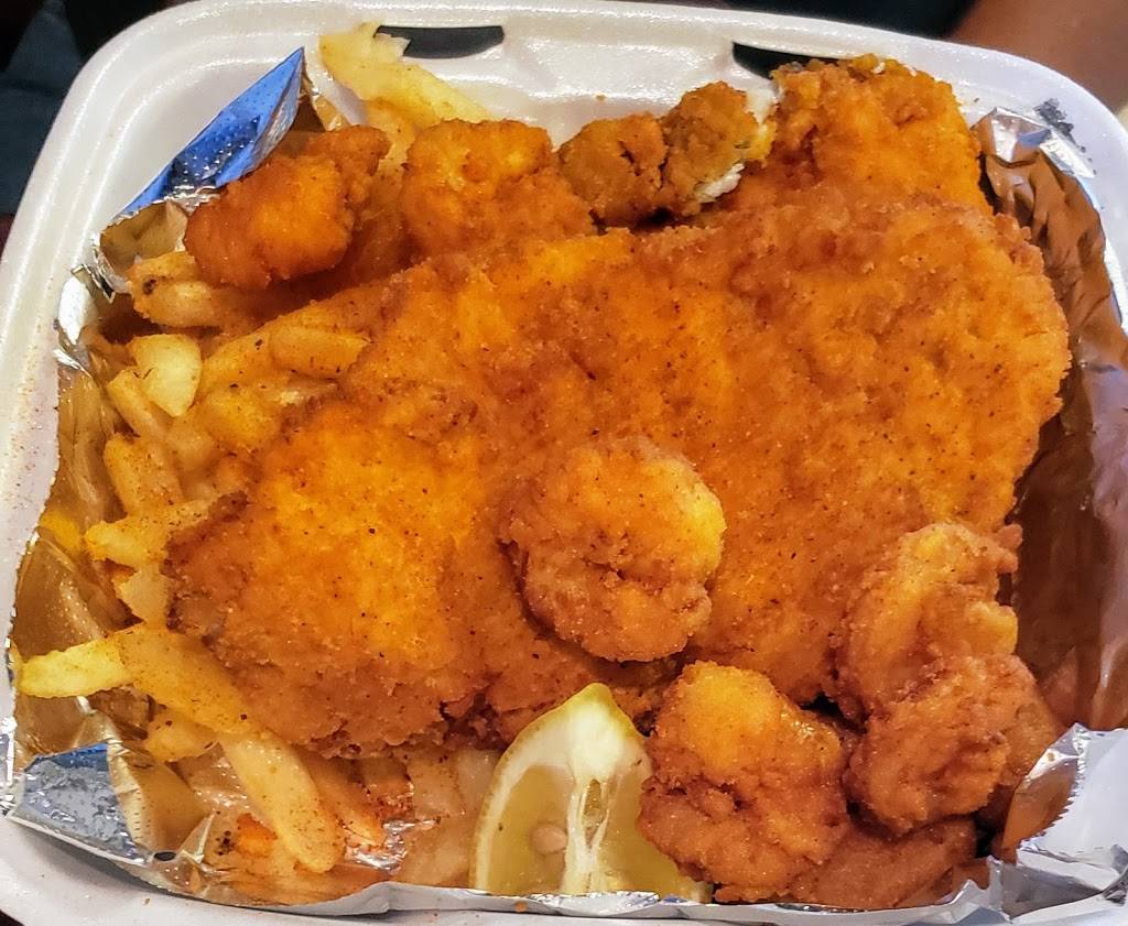 Ocean Bay Seafood | restaurant | 417 S College Rd #26, Wilmington, NC 28403, USA | 9107691300 OR +1 910-769-1300