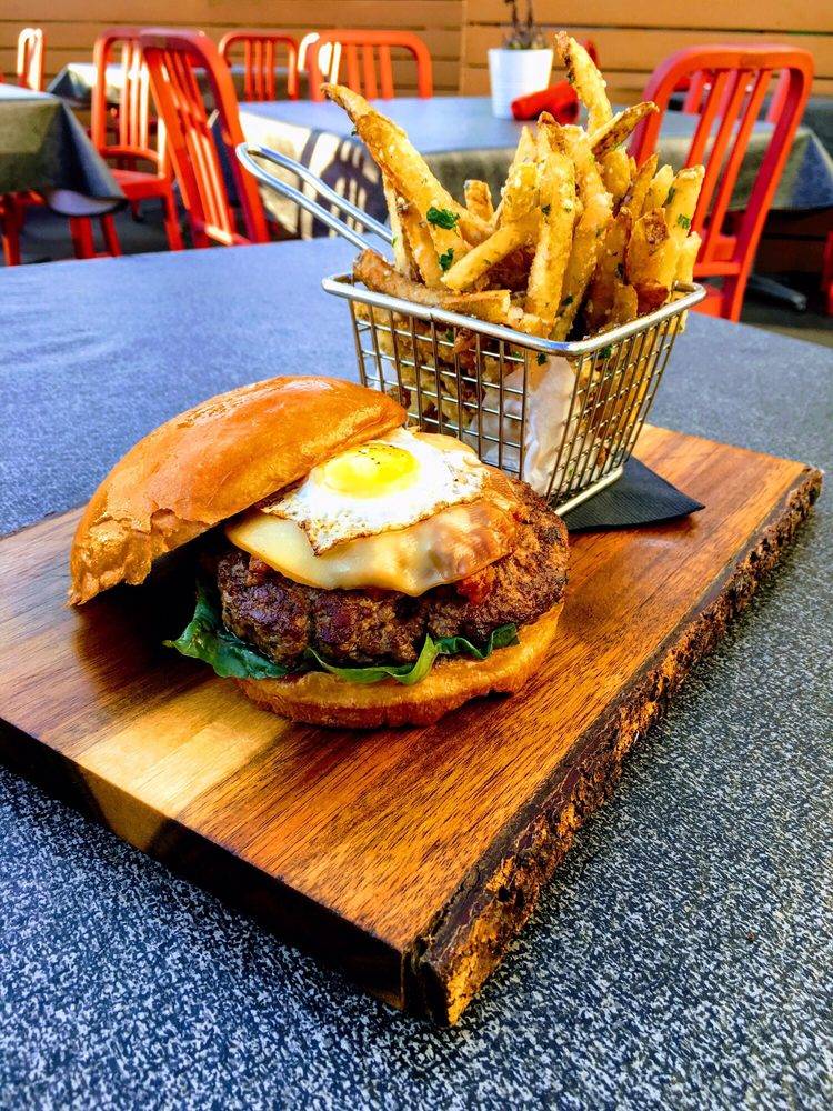 FLIP burger boutique | restaurant | 1587 Howell Mill Rd, Atlanta, GA 30318, USA | 4043431609 OR +1 404-343-1609