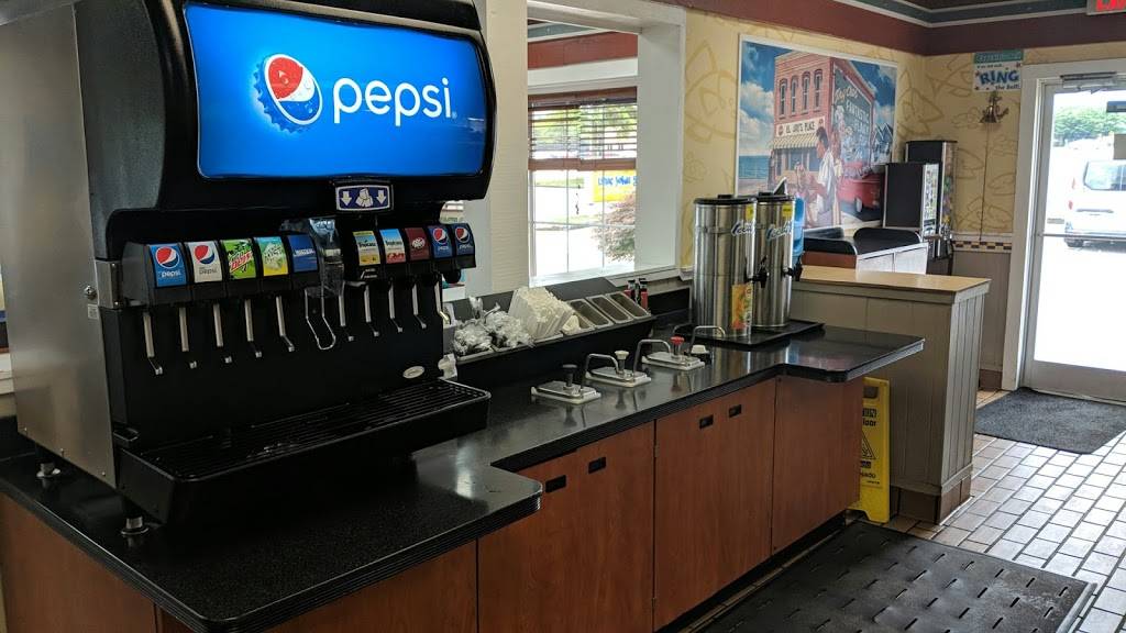 Long John Silvers | restaurant | 2562 E Morris Blvd, Morristown, TN 37813, USA | 4233534711 OR +1 423-353-4711