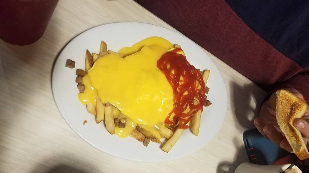 Koffee Kup | restaurant | 355 E Main St, Stoughton, WI 53589, USA | 6088736717 OR +1 608-873-6717