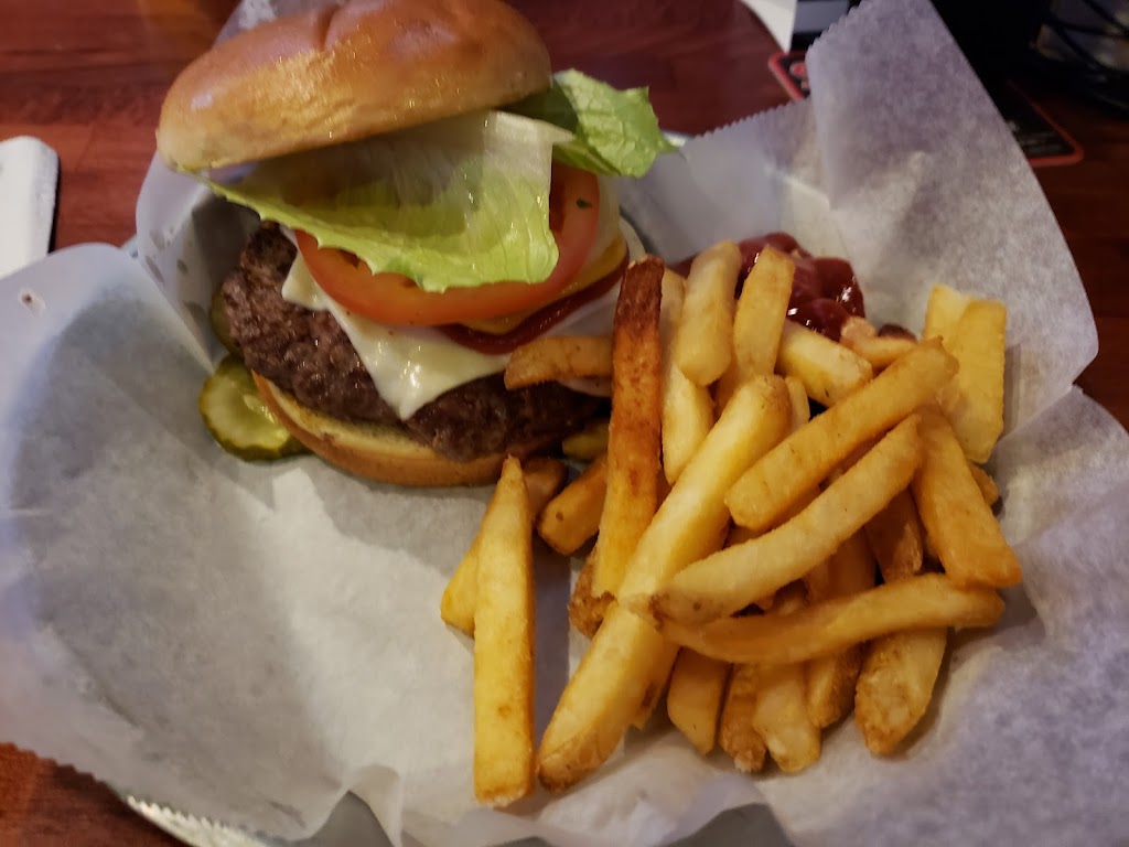 Poor Boys Pub | restaurant | 283 Montgomery Rd #1653, Montgomery, IL 60538, USA | 6308011808 OR +1 630-801-1808